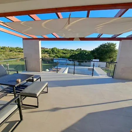 Villa Kotari *